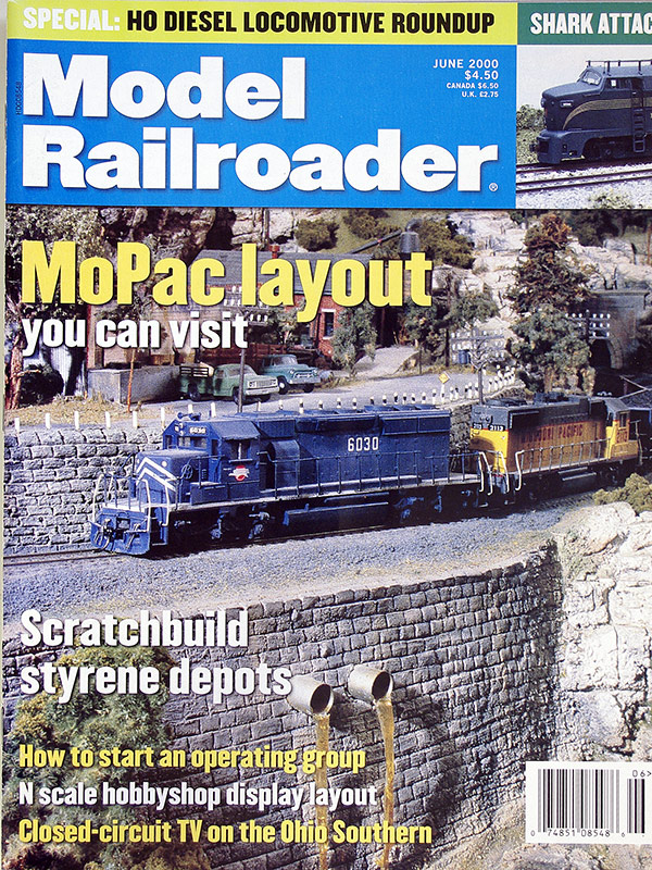 Model Railroader 6/2000 в продаже